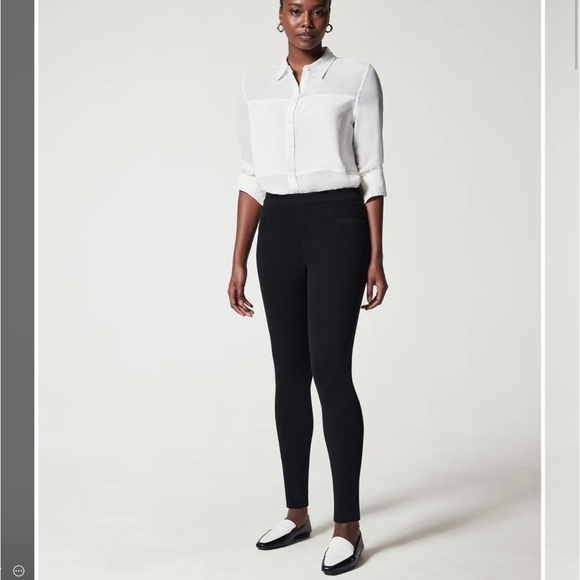SPANX Pants - SPANX Jean-ish® Ankle Leggings black size Medium B69